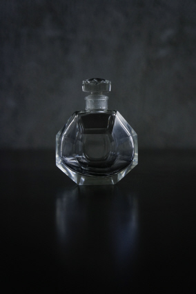 SOLD > perfume bottle