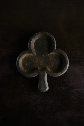 SOLD > clover tray