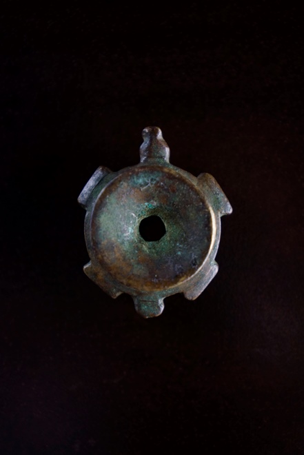 SOLD > tiny Kurma sancha