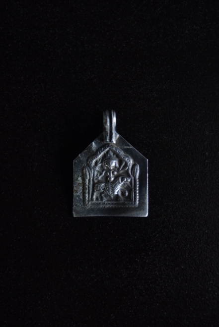 silver ドゥルガー